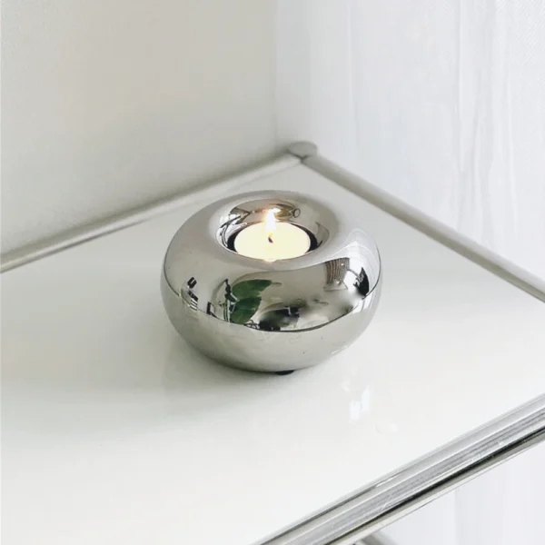 Circular Silvery Candle Holder - Image 6